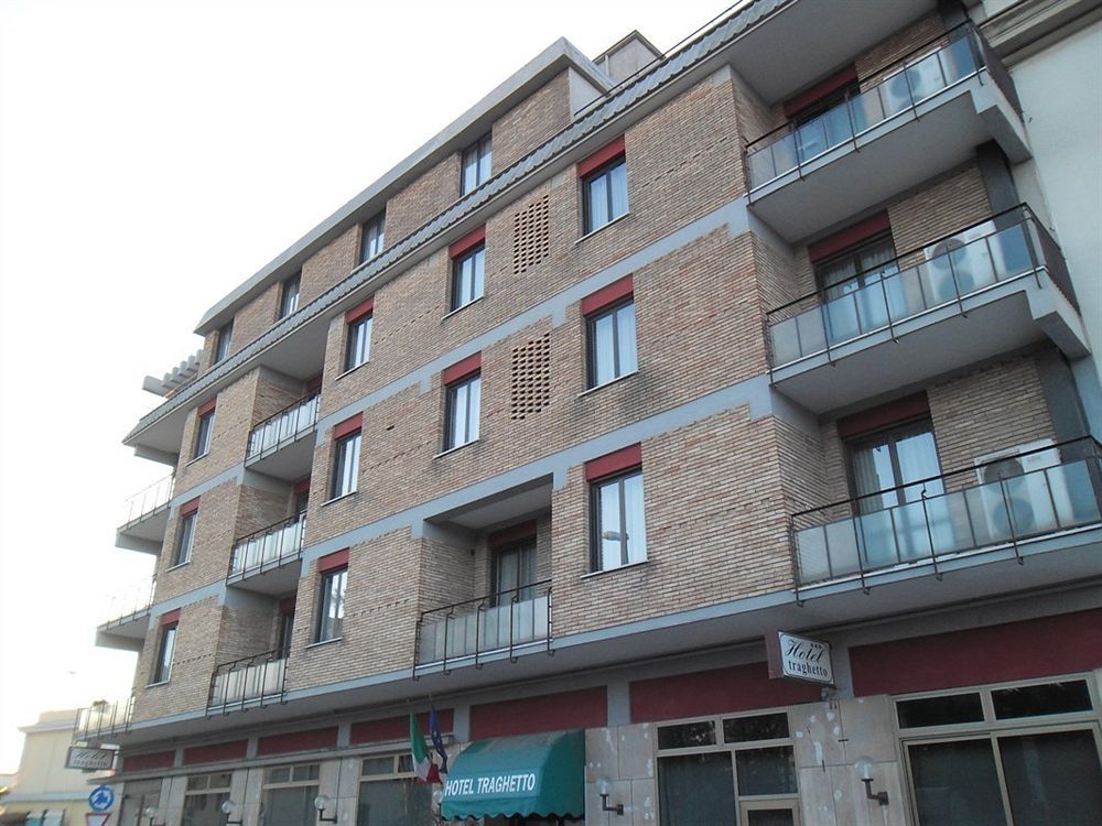 Hotel Traghetto Civitavecchia Exterior foto